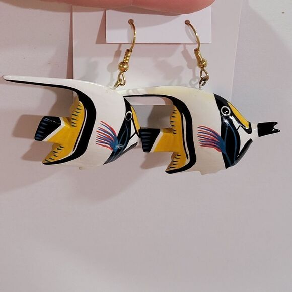 Hand made Angel Fish earrings - Picture 8 of 8